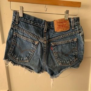 Levi’s cutoff shorts